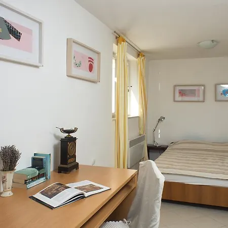 Little Pearl * Dubrovnik